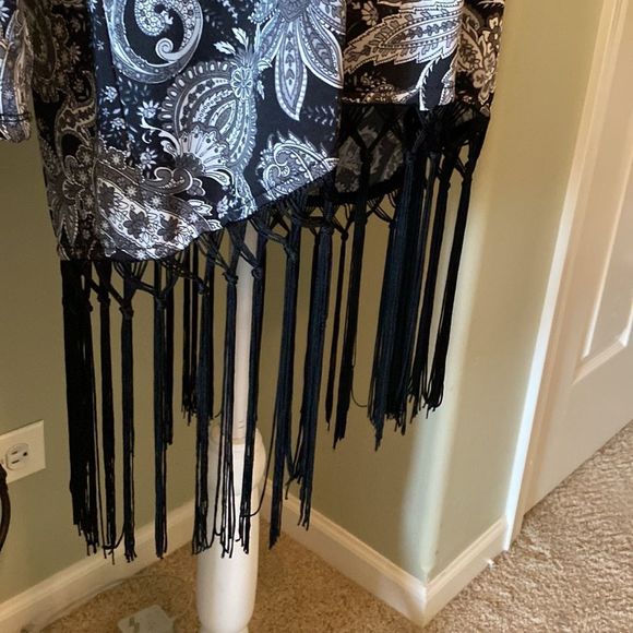 Ivory Love Paisley Black/Grey Top with Fringe Bottom L - Picture 3 of 9